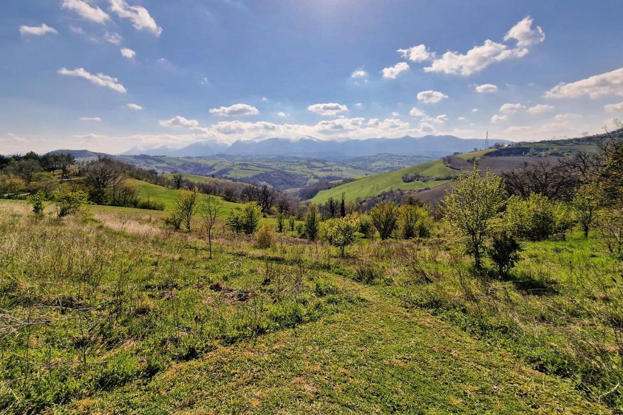 Villa Pilotti Country House Penna San Giovanni Екстериор снимка